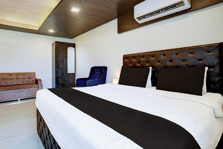 Room 5, Collection O Thane, Thane