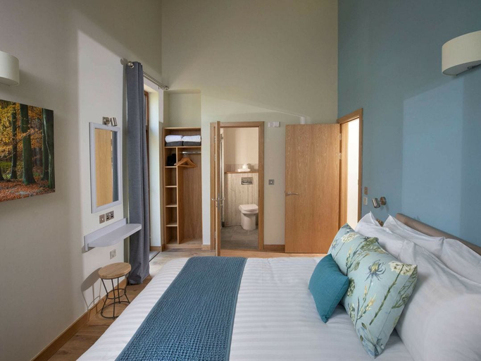 Room 5, Blackwood Forest - Forest Holidays, Hampshire