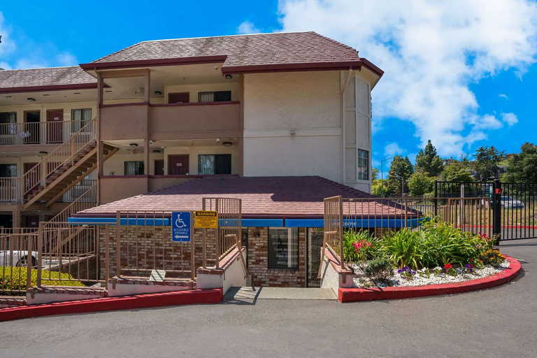 Exterior & Views 1, Econo Lodge Vallejo Fairgrounds, Solano
