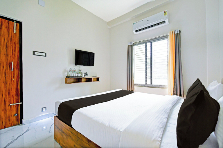 Room 4, Super Collection O VIP Road Near Golden, Puri