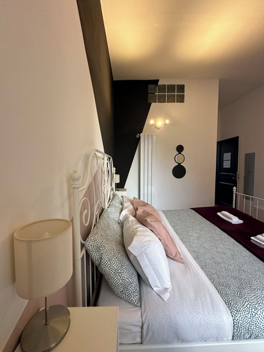 Bedroom 3, Palazzo Currò, Catania