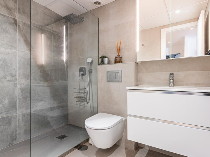Room 4, Locrimar Family Apartment With Amazing Location, Málaga