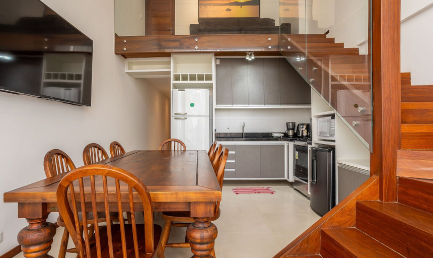 Dining 4, Two-story Apt 200m From Barra Grande Beach Cpr0207, Maraú