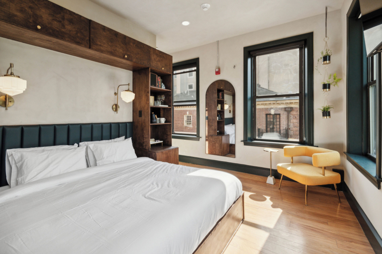 Bedroom 4, Society Hill Hotel, Philadelphia