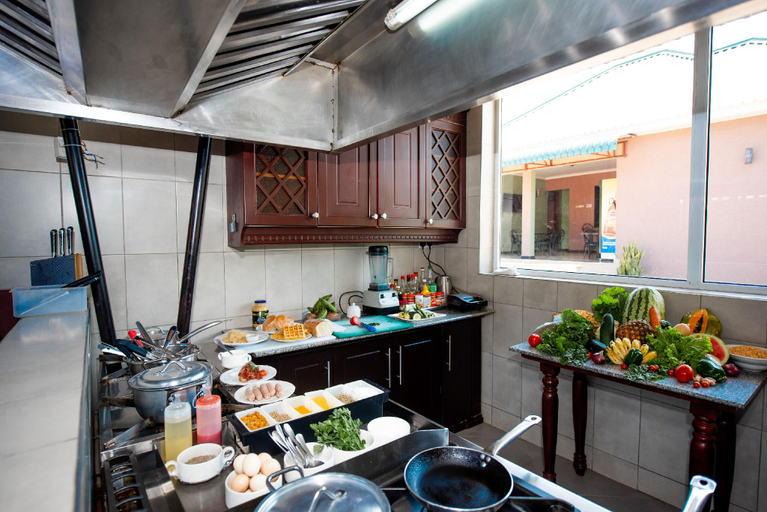 Food & Drinks 4, LA'TONNA SAFARI HOTEL, Serengeti