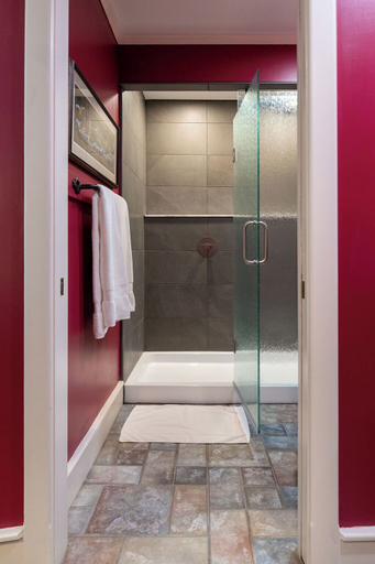 Bathroom 3, Hidden Garden Cottages & Suites, Allegan