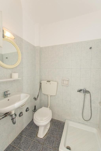 Bathroom 3, Villa Polemis, South Aegean