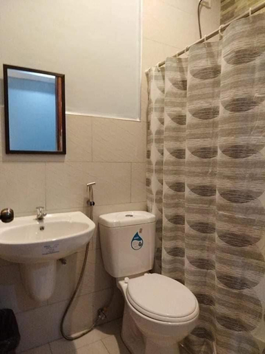 Bathroom, Gracia's Calzada Inn- Camiguin, Mambajao