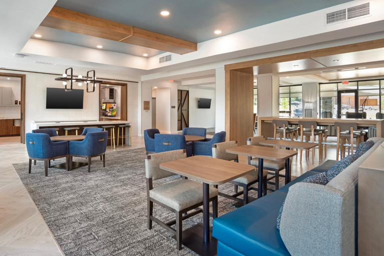 Food & Drinks 4, Staybridge Suites CRESTVIEW SOUTH by IHG, Okaloosa