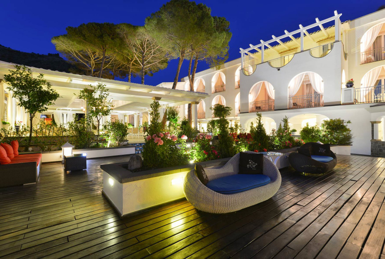 Exterior & Views 2, La Pineta Hotel Beach & SPA, Salerno