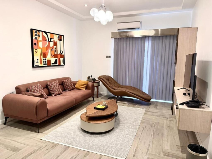 Living area 4, FEYINTOLA SHORTLET APARTMENT, Ondo East