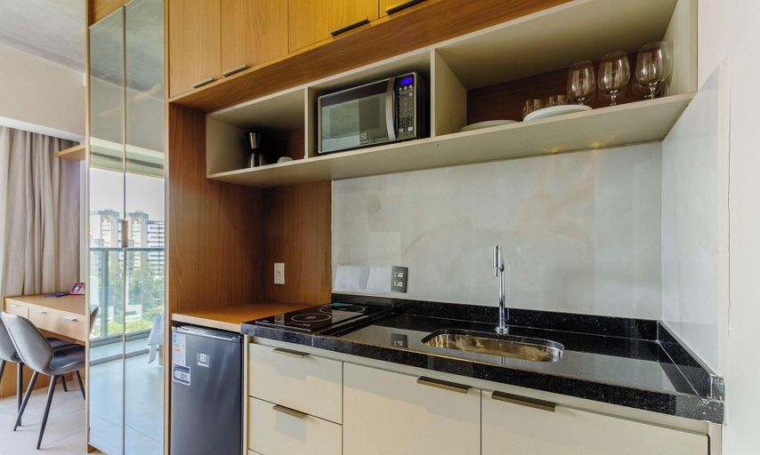 Private kitchen 4, Studio w/ Balcony 10m From Subway Onp0913, São Paulo