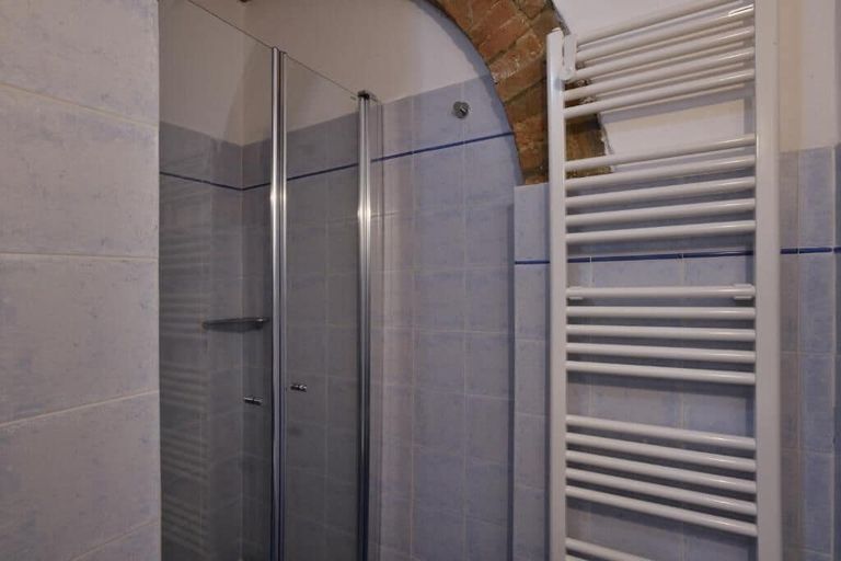 Bathroom 4, Podere San Giuseppe, Siena