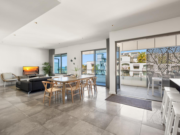 Food & Drinks, Elysee Beachside Apartments Alexandra Headland, Maroochy - Mooloolaba