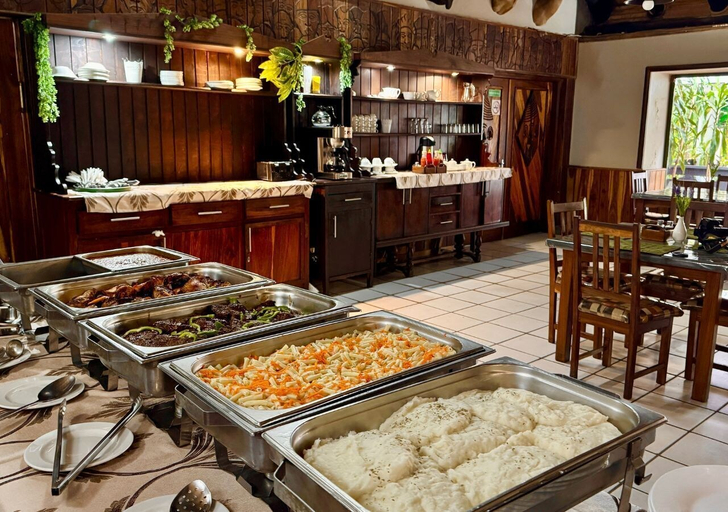 Food & Drinks 4, Ngandu Hotel - Rundu, Rundu Urban