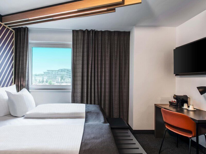 Bedroom 4, B&B Hotel München-Messe, München