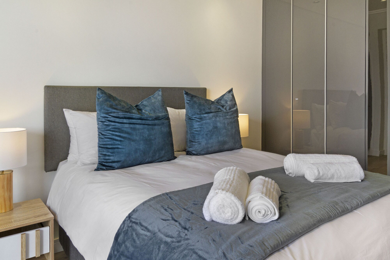 Bedroom, Ellipse Waterfall 31001, City of Johannesburg
