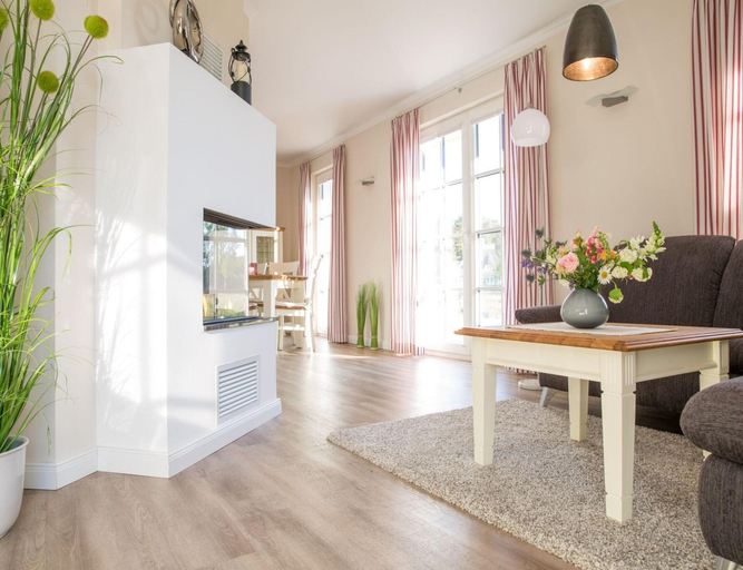 Living area, Ferienhaus Schilfrohrsanger, Fuhlendorf, Vorpommern-Rügen