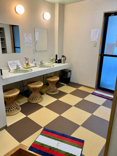 Bathroom, Nagisakan Kimura Karatsu Chaya, Karatsu