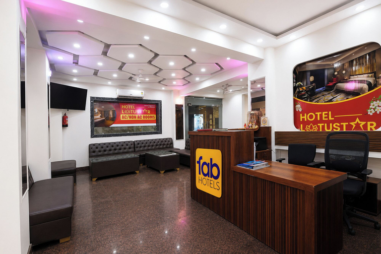 Reception 5, Fabhotel Lotus Star, Delhi
