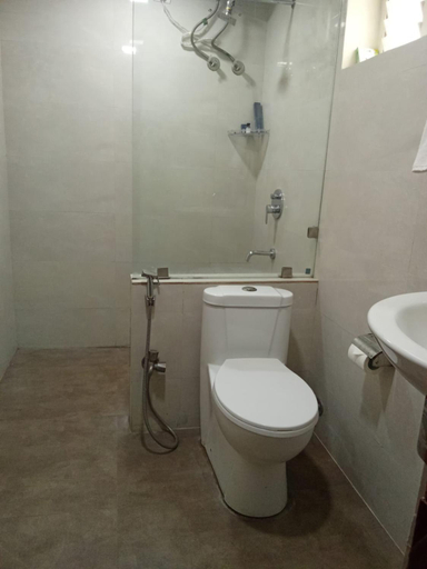 Bathroom 4, Hotel Eminent Suites, Hyderabad