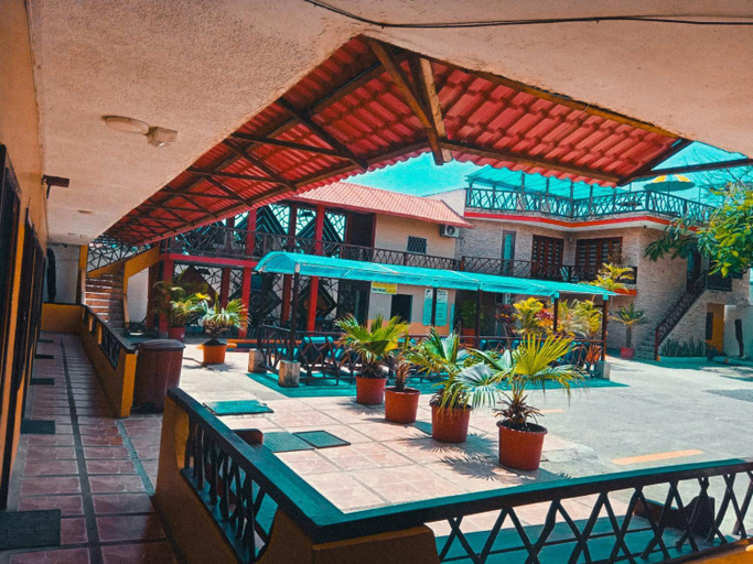 Food & Drinks, Hotel Mediterraneo, Sucre