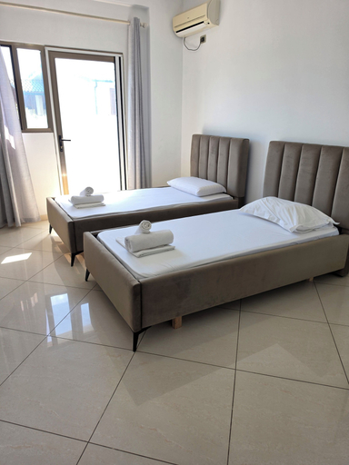 Room 1, Sunrise Apartments Drymades, Vlorës
