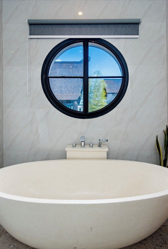 Bathroom 4, Floro Villa Canggu by Dhananjaya Hospitality, Badung