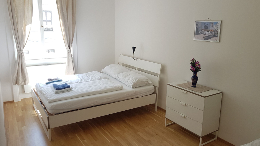 Room 5, Sobieski Inner Ring Apartments A12, Wien