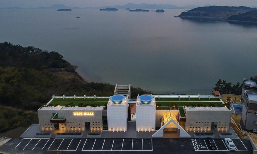 Exterior & Views, Yeosu West Hills Pool Villa, Yeosu