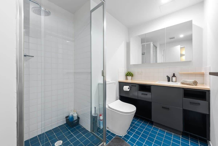 Interior 3, Trendy Teneriffe! ~ 1bed, 1bath, 1car, Balconies, Newstead