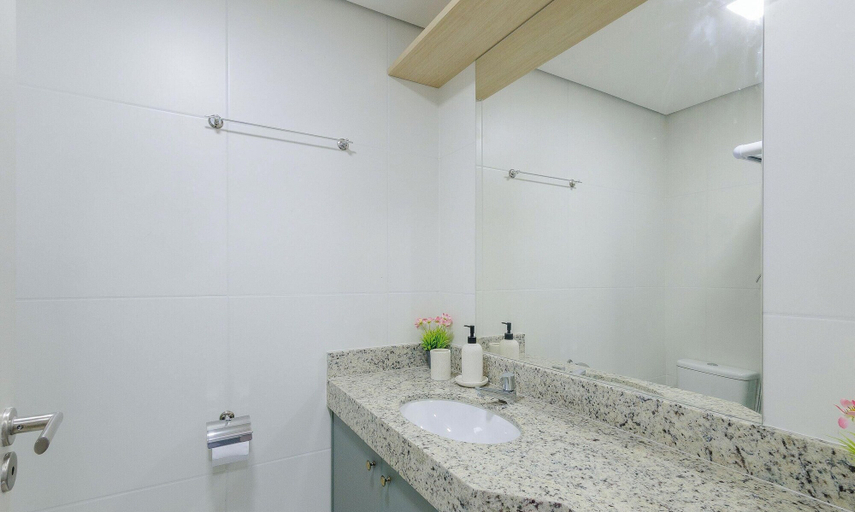 Bathroom 4, Studio With Balcony and Oceanfront View - Edf1605, Salvador