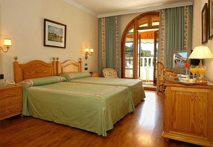 Bedroom 3, La Cueva Park, Cádiz
