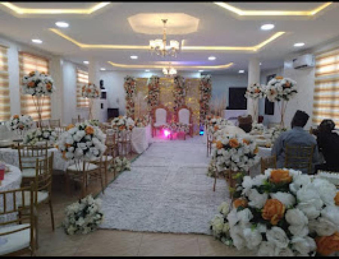 Others 4, Dees Hotels Apartments & Suites, Mushin