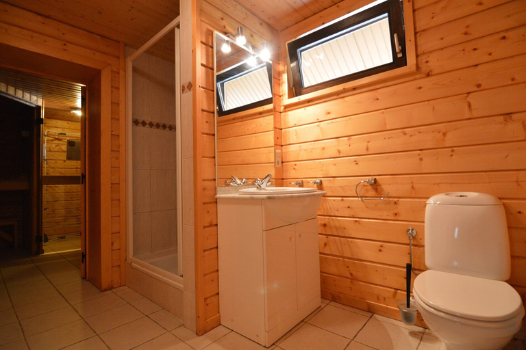 Bathroom 4, Scenic Chalet in Ovifat, Liège