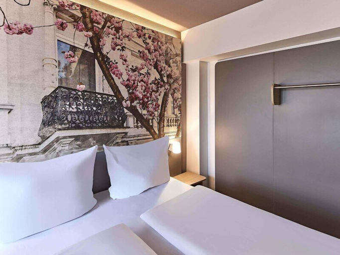 Bedroom 3, B&B Hotel Bonn-City, Bonn