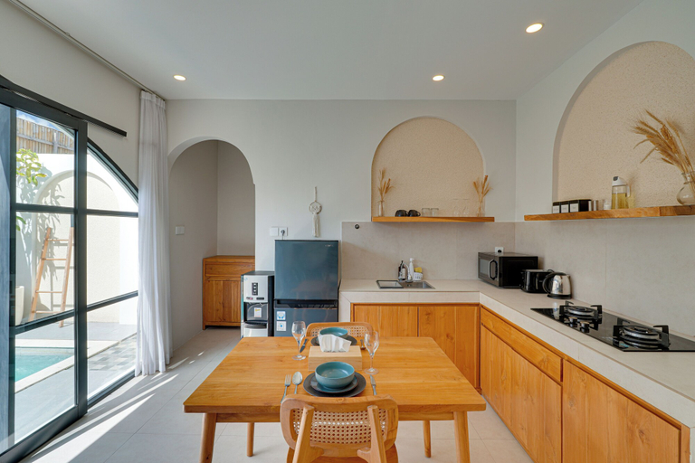 Private kitchen 4, Villa Oliver - Canggu, Badung