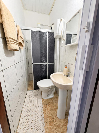 Bathroom 2, Ammonite Hostel - Itacare, Itacaré
