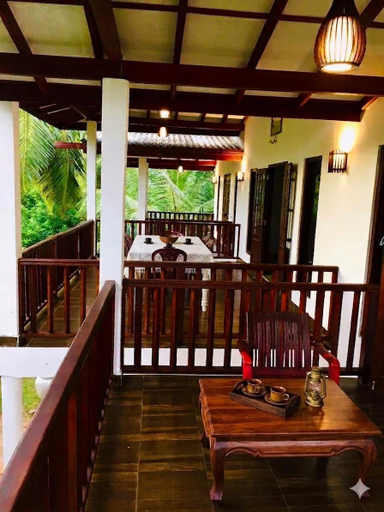 Others 4, Nimsara Villa, Habaraduwa