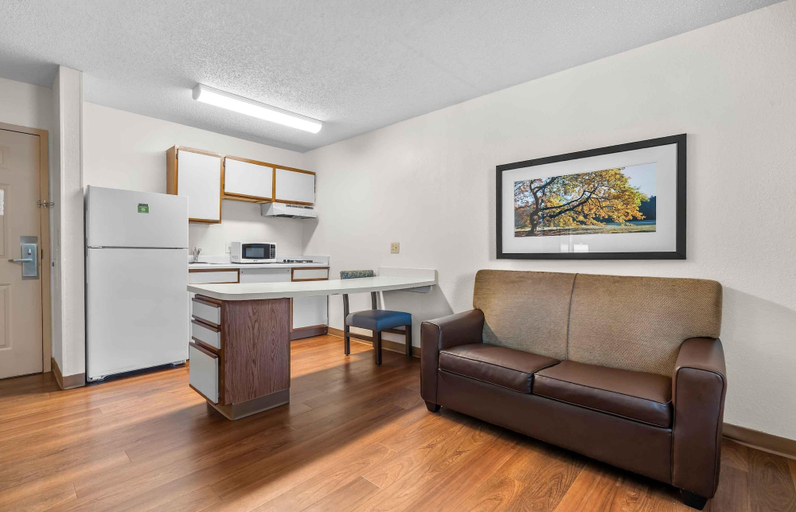 Others 5, Extended Stay America Suites Dallas Plano Parkway, Collin