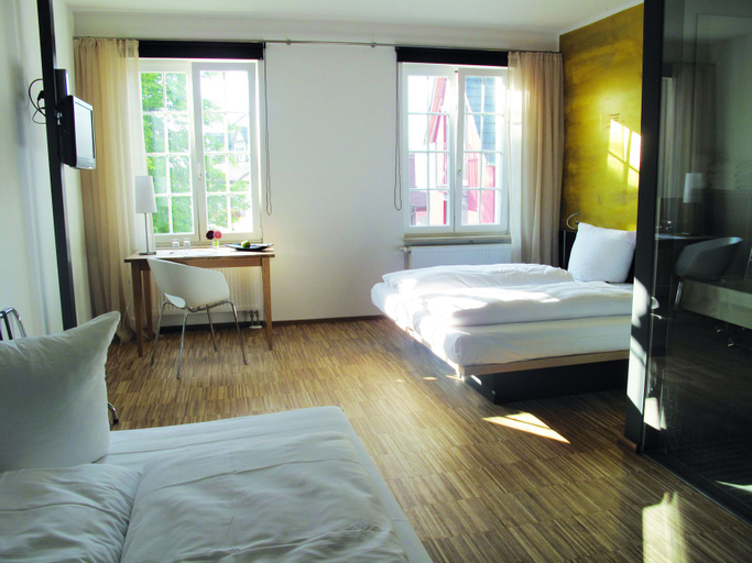 Bedroom 4, OX Hotel Café Bar Restaurant, Breisgau-Hochschwarzwald