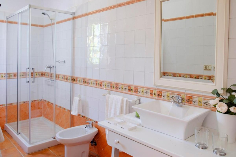 Bathroom 4, El Fresquedal, Málaga
