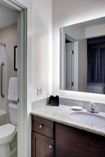 Bathroom 3, Residence Inn By Marriott Cleveland Downtown, Cuyahoga