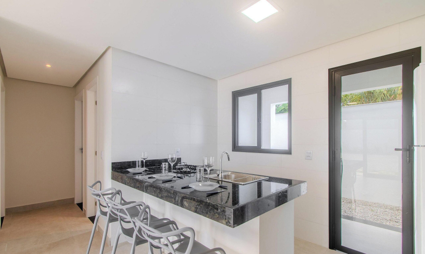 Private kitchen, Apart in Condo w/ Barbecue 700m From Beach Nvm0009, Porto Seguro