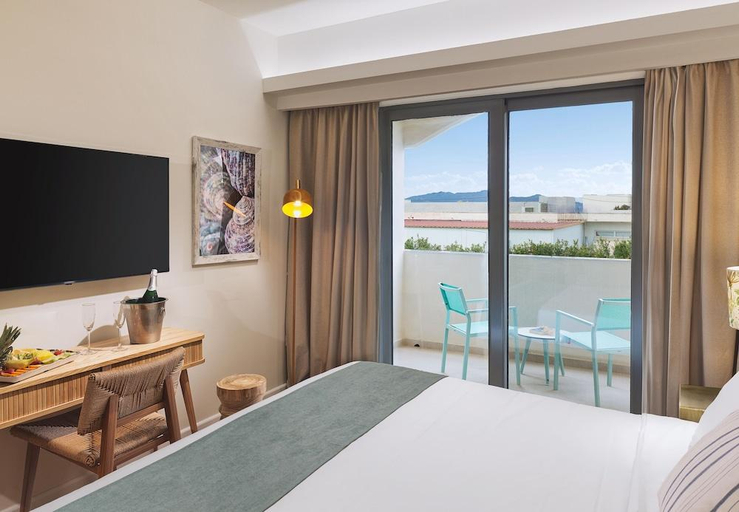 Bedroom 3, Leonardo Kolymbia Resort - Rhodes - All Inclusive, South Aegean