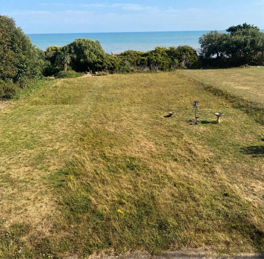 Property grounds 5, Seaside Serenity Escape in Westgate one bed Apartment Sleeps 3, Kent