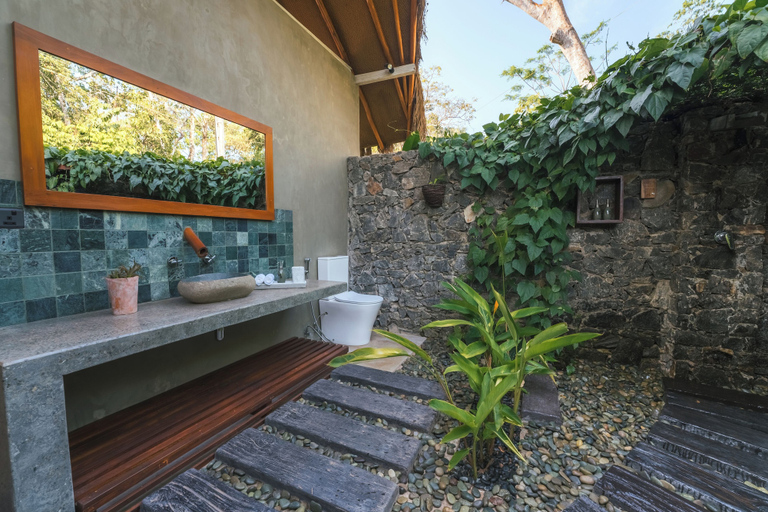 Bathroom 5, Kima Surf Camp Hiriketiya, Dickwella