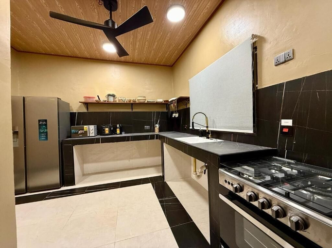 Private kitchen 4, Sanga Estates Luxury Apartments, Ga West