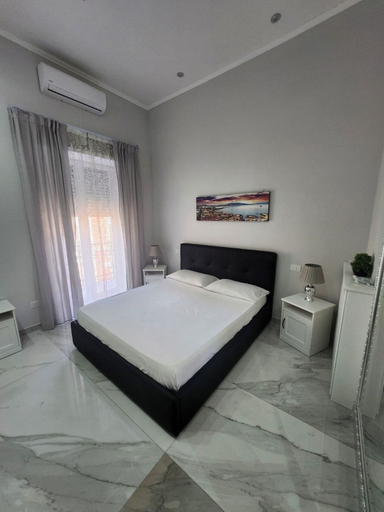 Bedroom 2, Opera Home Napoli, Napoli