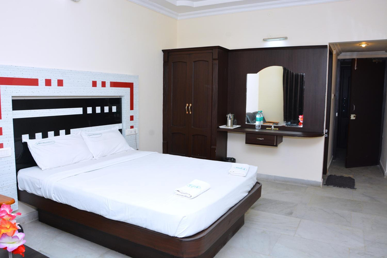 Bedroom 2, Hotel Vpn Residency, Nagappattinam